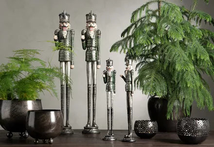 Pähkinänsärkijä iso ALE