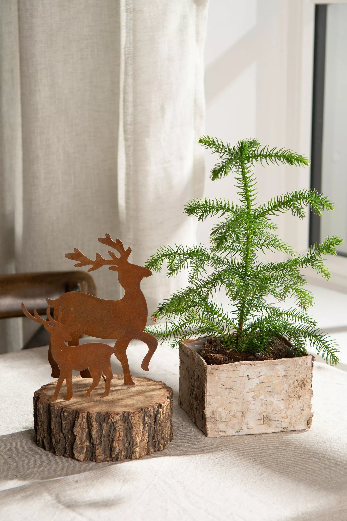 Peurat puujalustalla