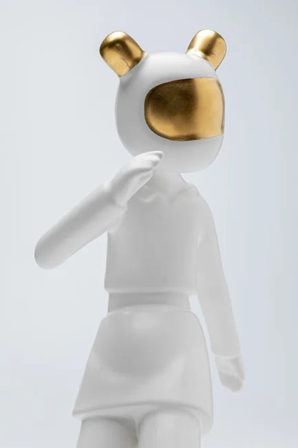 Skeittaava astronautti valkoinen