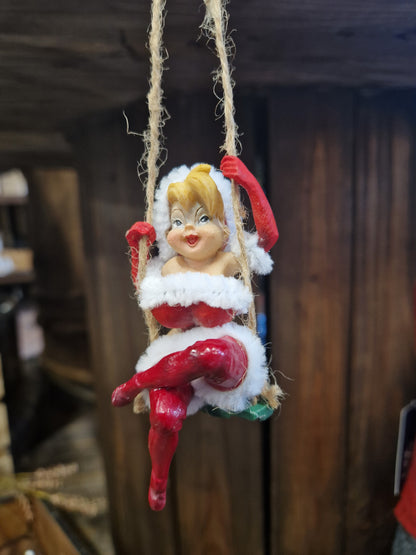 Pinup tonttu roikkuva